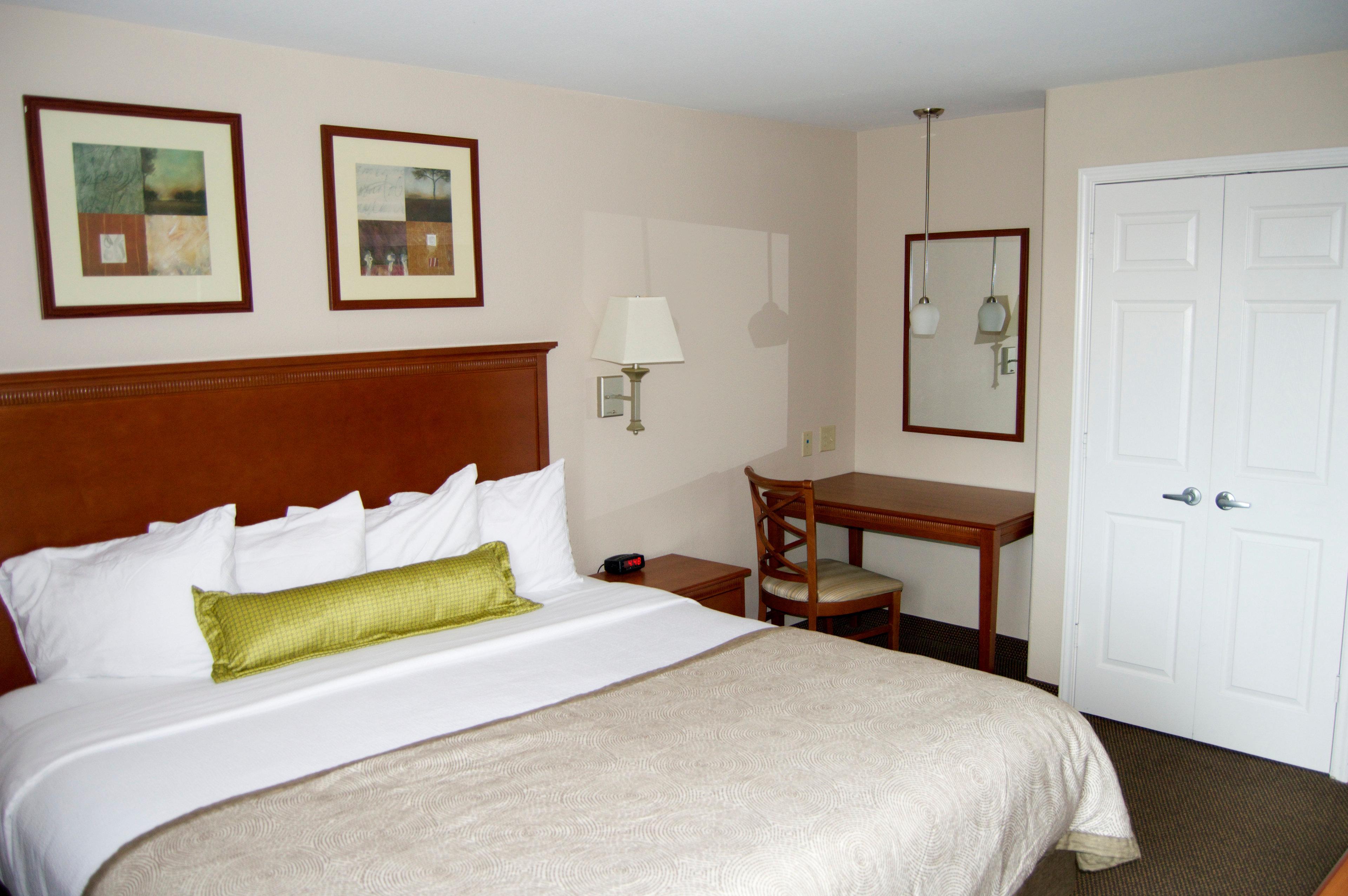 Candlewood Victoria By Ihg Luaran gambar